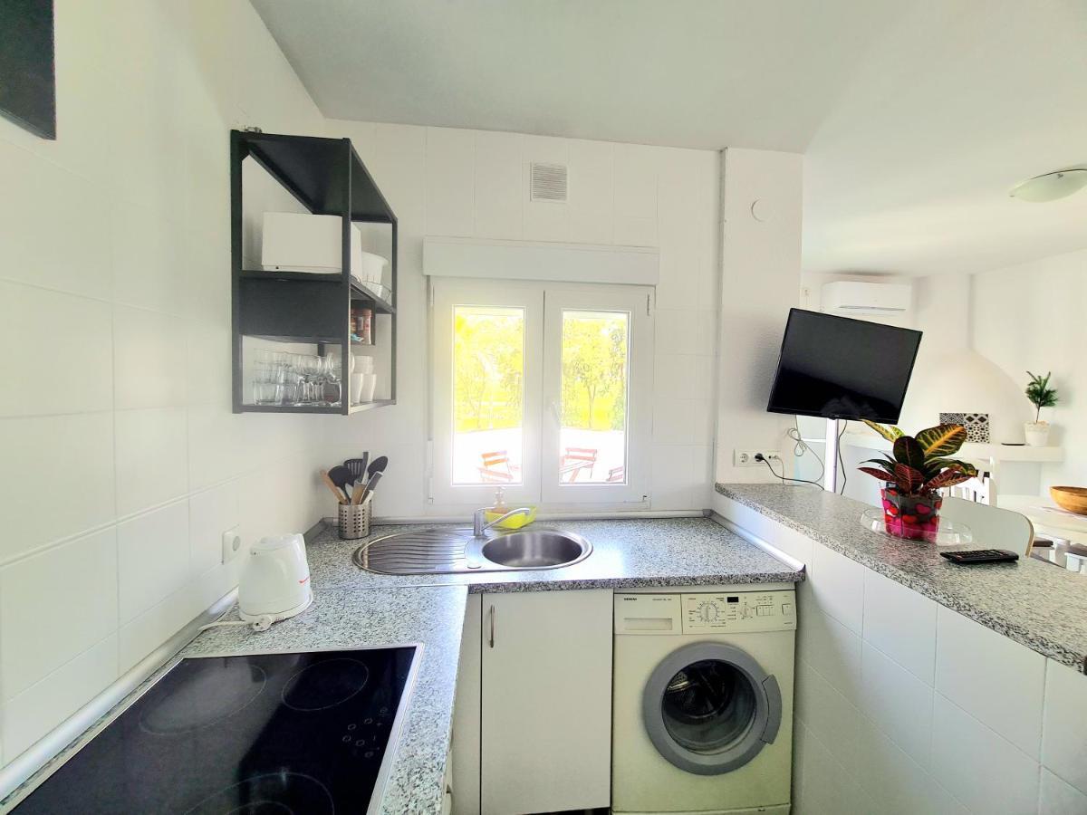 Apartamento Con Vistas Al Campo De Golf Y Piscina Fuengirola Exterior photo
