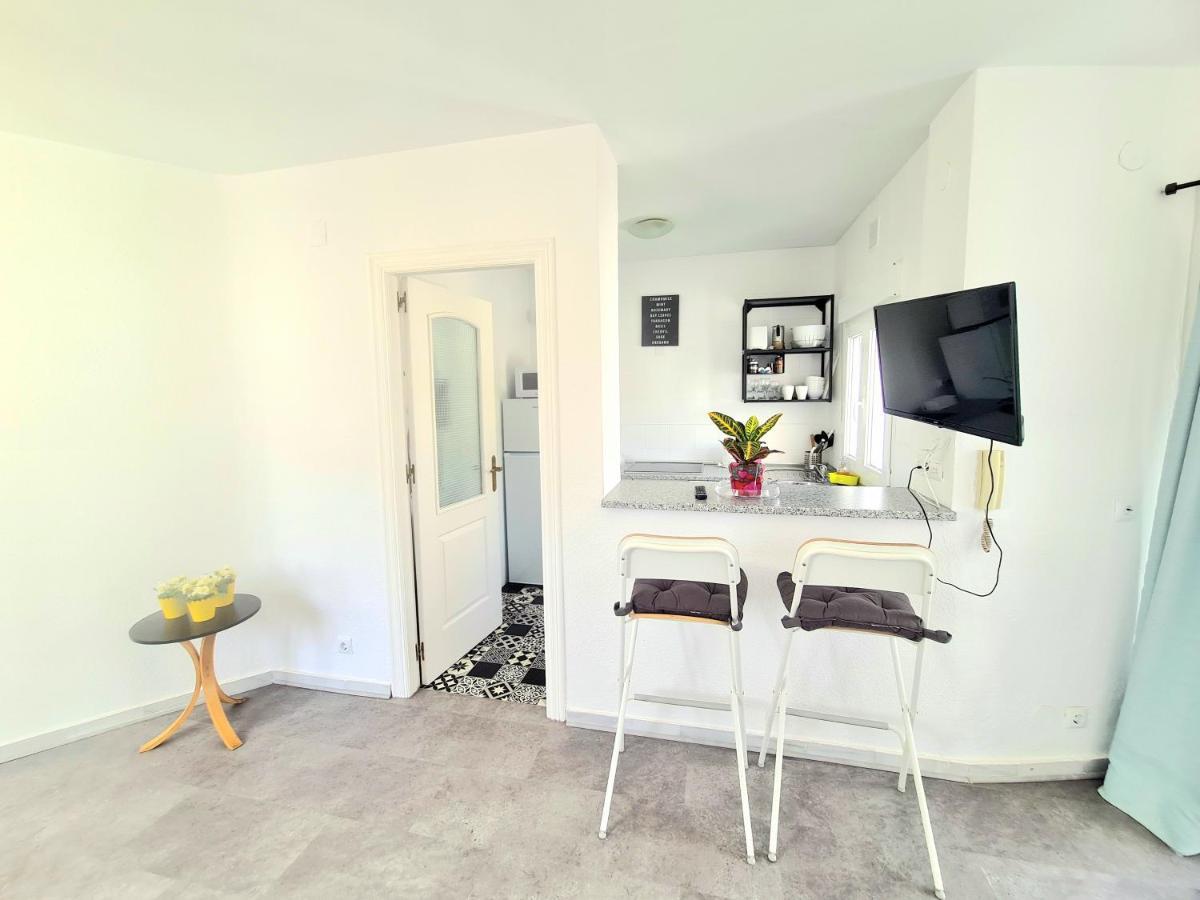 Apartamento Con Vistas Al Campo De Golf Y Piscina Fuengirola Exterior photo