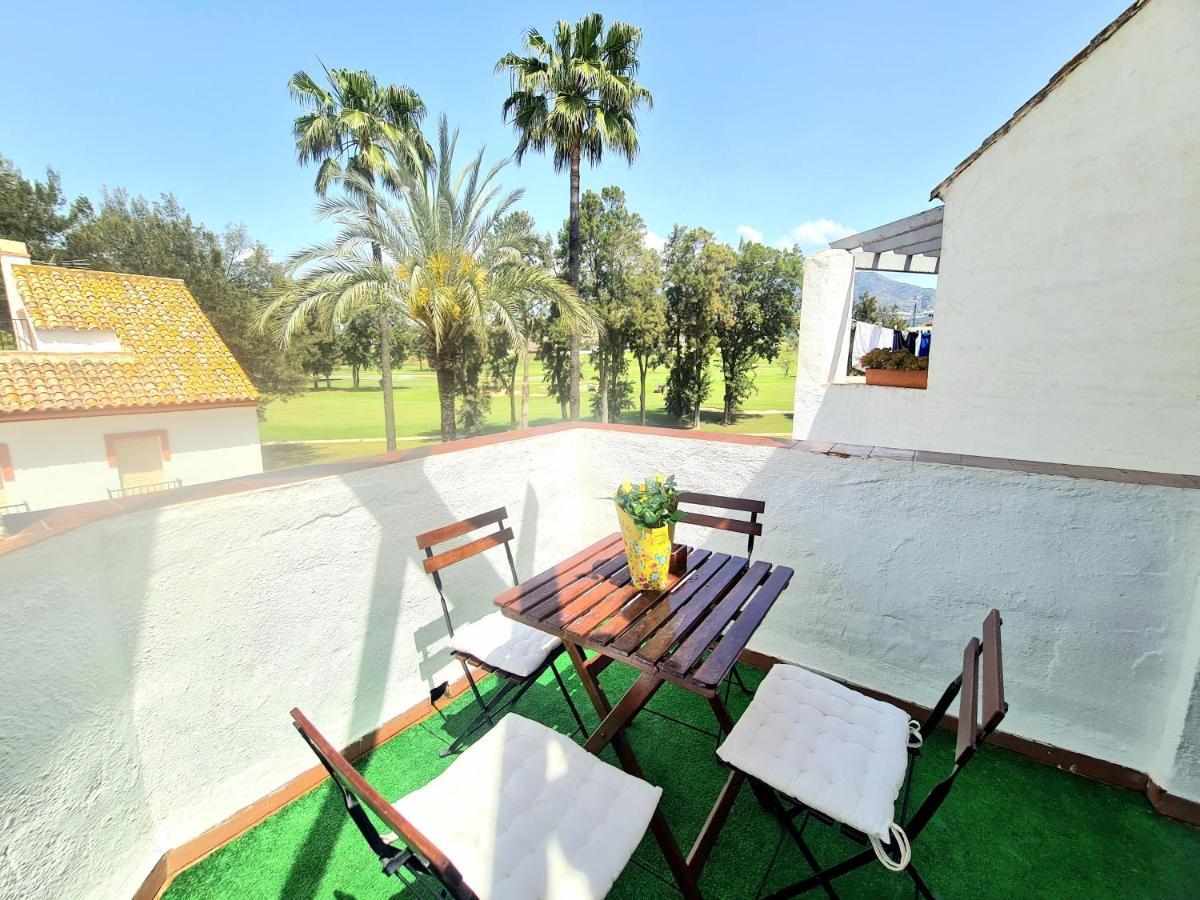 Apartamento Con Vistas Al Campo De Golf Y Piscina Fuengirola Exterior photo